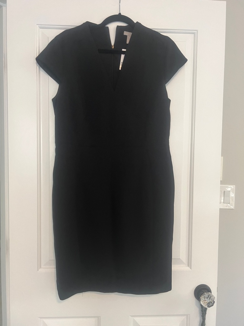 H&M Black Cap-Sleeve Sheath Dress